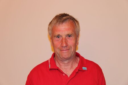 Mitgliedschaft beim DRK: Christian Möller ist seit 1968 Mitglied im Deutsches Rotes Kreuz und ein verdienter Ehrenamtler. Am 8. Oktober begeht Möller seinen 80. Geburtstag. Foto Andreas Bojarra1